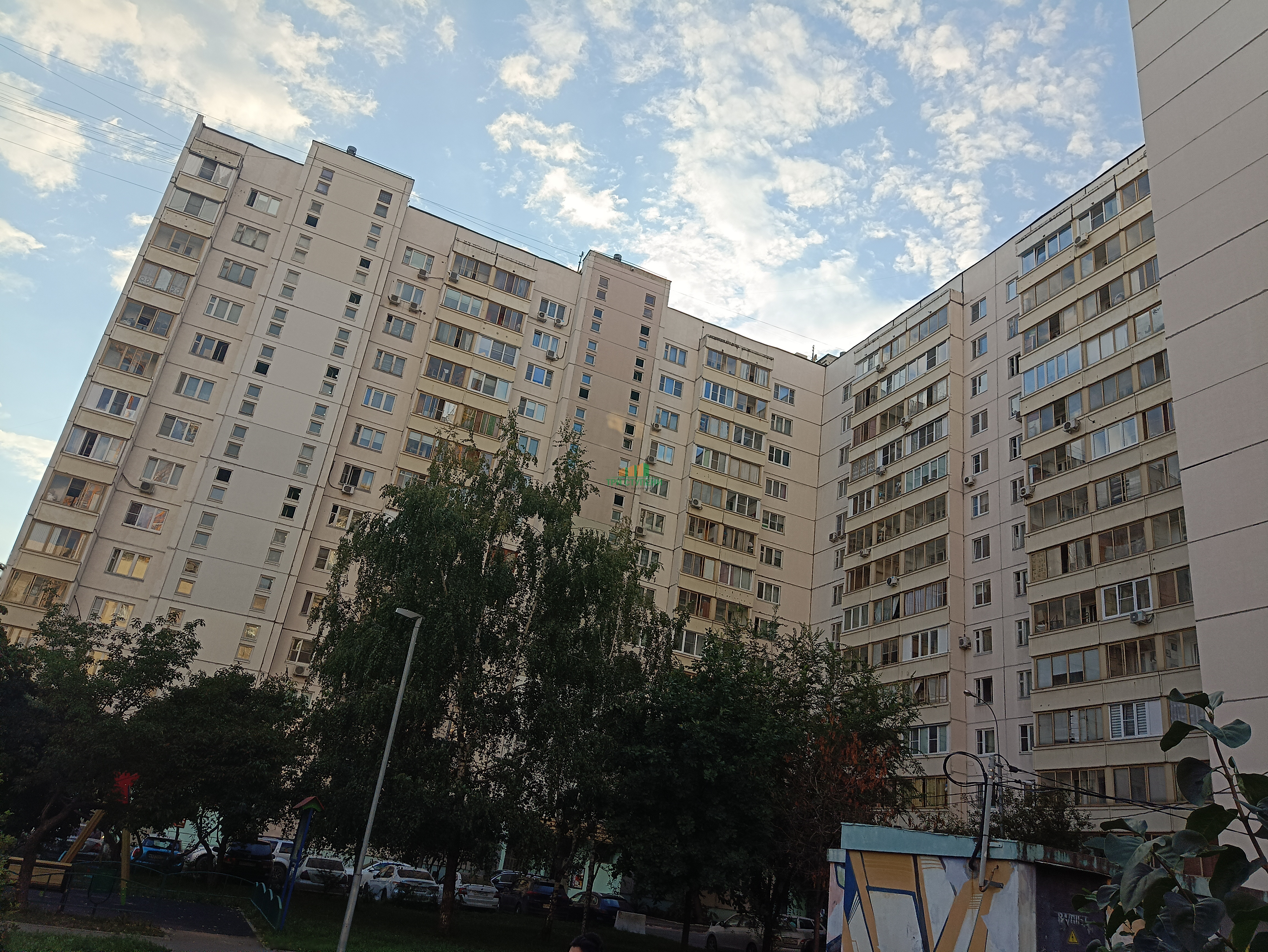 Продажа 1-комнатной квартиры, Москва, Совхозная улица,  д.10к1